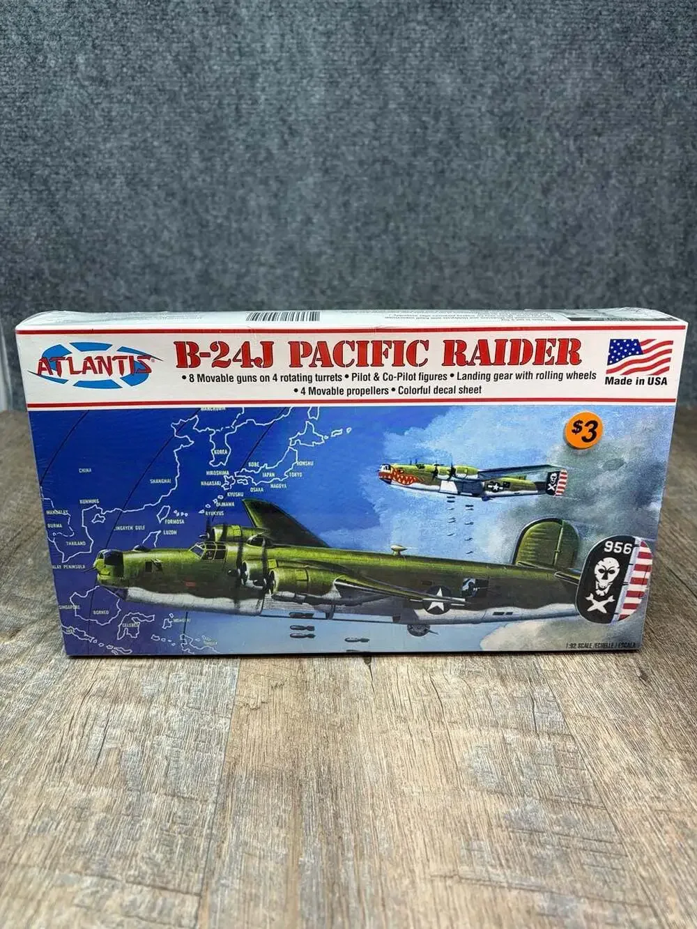 Atlantis 1:92 B-24J Liberator Pacific Raider Model Kit  New & Sealed made in USA
